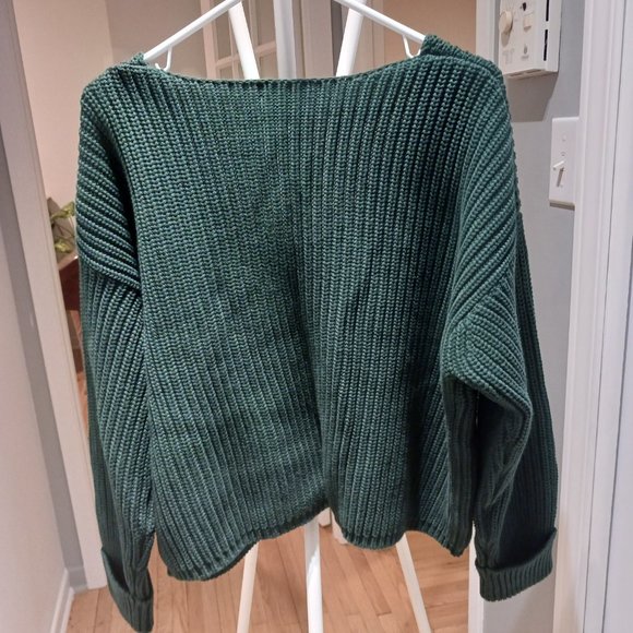 Sweater - Picture 2 of 3